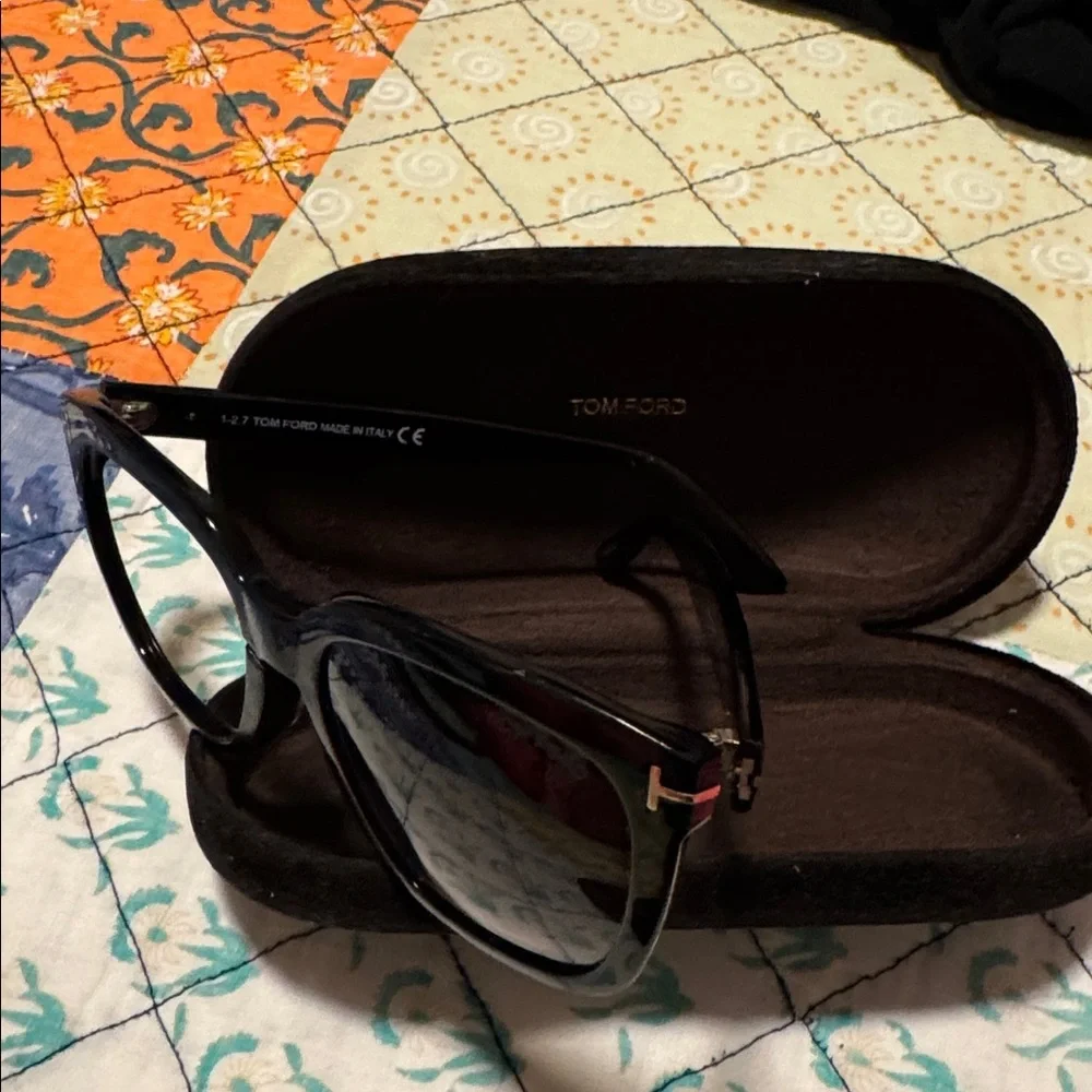 Tom Ford black Frame Sunglasses - Picture 13 of 13